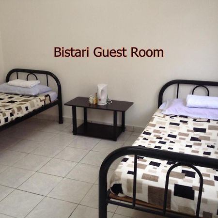 Bistari Homestay Parit Raja Uthm Ngoại thất bức ảnh